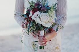 How to keep flowers fresh for wedding. Tricks To Keep Your Flowers Fresh Longer Ecooe Life