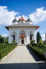 Mănăstirea cernica este cel mai mare aşezământ monahal de cultură, spiritualitate şi artă religioasă din ţara românească. MÄƒnÄƒstirea Cernica Din Ilfov Planiada