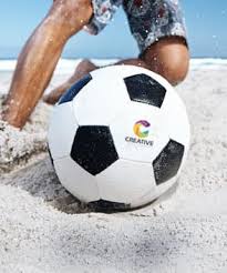 Pour les articles homonymes, voir ballon. á Ballon De Foot Personnalise Des 24 Pieces Maxilia Fr