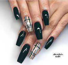 50 Pretty Plaid Nails You Ll Love The Glossychic Plaid Nails Emerald Nails Burberry Nails