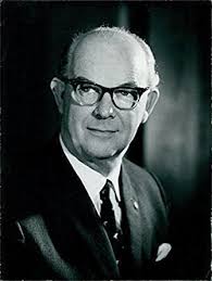 Arthur Roderick Collar