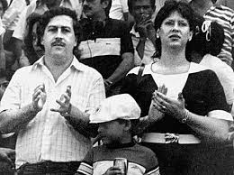 We recommend booking palacio de justicia tours ahead of time to secure your spot. Pablo Escobar Financio La Toma Del Palacio De Justicia De Bogota En 1985 Colombia Elmundo Es