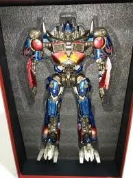 Peter cullen was born on july 28, 1941 in montreal, québec, canada as peter claver cullen. Threezero 3a Optimus Prime Dark Of The Moon Dotm Hobbies Toys Toys Games On Carousell