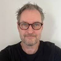 Thomas Baggrund som healer & Clairvoyant