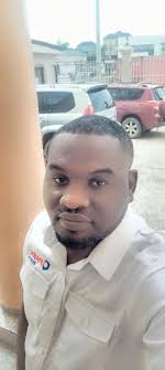 A mother crying to see Victor Osimhen with her only daughter. See what  happened at the end