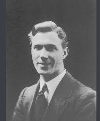 Thomas Hodgins's Instagram, Twitter & Facebook