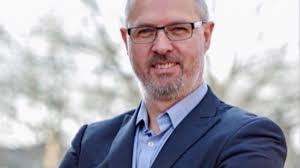 Zoom face sparks rush for aesthetic surgery