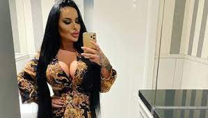 Nie da się tego odzobaczyć! Esmeralda Godlewska Zupelnie Nago Przestala Sie Krepowac Pokazala Jak Wyglada Jej Cialo Zdjecie Super Express