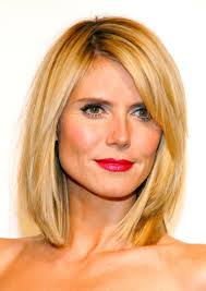 16 Best Hairstyles For Square Faces Square Face Hairstyles Medium Length Hair Styles Haircut For Square Face