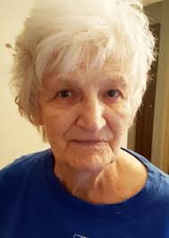 Jeanette Bond's Instagram, Twitter & Facebook