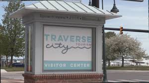 Sold-out Bayshore Marathon fuels Traverse City’s Memorial Day weekend