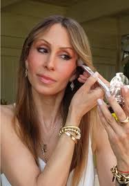 Don’t forget your blush, ladies! 👀 Spring is in the air—and so is that  fresh, radiant glow we all crave. ✨ Our CEO and founder, @isabelmadison  shows us how to bring life back to our cheeks using our ...