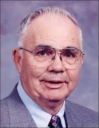 Anita Easterling's Instagram, Twitter & Facebook