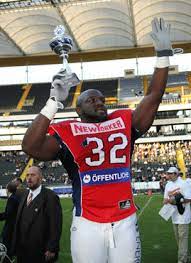 Clem's career was cut short by a knee injury. Gfl American Football Aktuell Fotoshow Gb Xxx Braunschweig Lions Vs Kiel Baltic Hurricanes Vom 27 09 2008