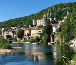 Les infos pour vivre ou passer des vacances en ardèche. Road Trip In Ardeche France 7 Things To Do During Your Visit France Travel Tips