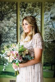 Here you may find decisions for your celebrations, flower bouquets, arrangements and centerpieces, even bulk wedding flowers to buy online. Wedding Flowers Price Guide Ireland Everything You Need To Know Confetti Ie