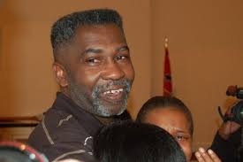 Lavon Brooks's Instagram, Twitter & Facebook