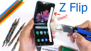 Now, fold the omelette in half and continue cooking until ready. Samsung Galaxy Z Flip Durability Test Fake Folding Glass Youtube