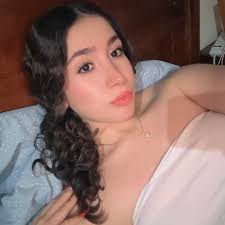 Elena Vargas (@elena.vargas.880217) • Facebook