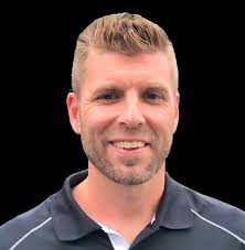 PEWAUKEE CHAMBER HONORS STAFF AND VOLUNTEERS