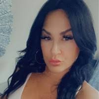 100+ perfiles de «Miniaci»