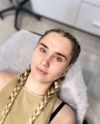 Appointments are filling! If you haven't booked up until Christmas send me  a message now as there aren't many spaces left x