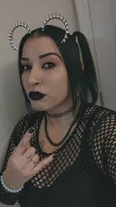 What are some great bands to listen to?