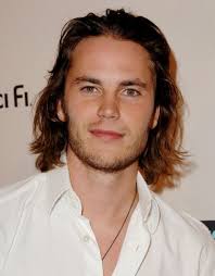 Yet his best known role to date is probably the television role of tim riggins in the nbc series friday night lights. Poll Do You Like Tom Brady S Long Shaggy Hair Or Should He Leave That To Tim Riggins Glamour