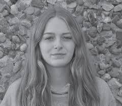 Kyra Chapman's Instagram, Twitter & Facebook