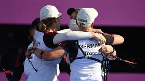 Gold, silber, bronze, alle platzierungen, zeiten, weiten, höhen und punkte: Cldo Y Q2akem
