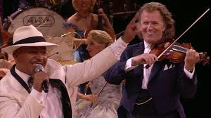 Andre Rieu Lou Bega Mambo No 5 A Little Bit Of Shared By Aragon Entertainment Http Www Aragonent Com We Andre Rieu Lou Bega International Music