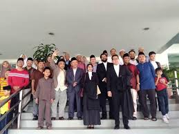 * please click the name of the high court for full address perlis high court of kangar high court of kangar jalan hospital 01000 kangar perlis. After Lengthy Battle Court Tells Selangor Islamic Enforcers To Keep Hands Off Ahmadis The Muslim Times