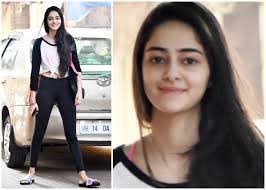 Ananya Pandey Hot And Sexy Images And Bio By using this app you can download latest wallpaper and image of ananya. ananya pandey hot and sexy images and bio
