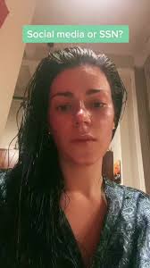 Caroline Parkes (@carolinenparkes)