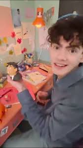 I'm door holder number three