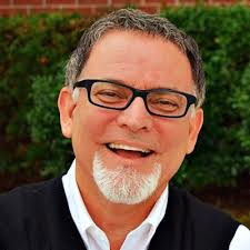 What a great evening we had over dinner in Starkville with our 2025 class  of interns and full-time engineering hires from Mississippi State  University! We are so excited you chose ExxonMobil, and