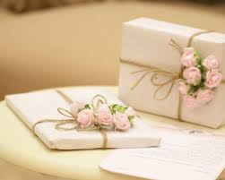 Cadouri pentru femei deosebite din viata ta. Cadouri Pentru Femei 2000 Idei De Cadouri Pentru Ea