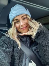 Life lately ❤️‍🔥 final laps at the park… winter boredom hobby was kicking  in already 🎨