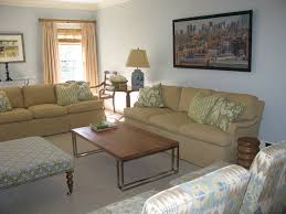 Small spaces shouldn't hold you back from diying your home. Simple Small Space Basic Simple Small Space Simple Living Room Designs