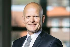 Hoffmann speedster teile vertriebs gmbh. Thomas Kessler Wird Geschaftsfuhrer Bei Hoffmann Und Campe