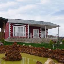 Bu evi, sahil kenarındaki evlere dönüştüren de bu özellik. Prefabrik Evler
