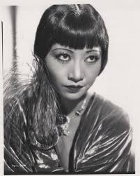 Happy early 🥳birthday🎈to Miss Anna May Wong! Slide ↔️ to see all 20  photos. Which one(s) are your favorites? .⁣ .⁣ .⁣ .⁣ .⁣ #asianamerican  #asianamericanactors✌️❤️🎭🖊 #asianamericanactors #asianamericans  #goldenera #annamaywong #classicactress ...