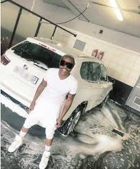 Ten huge balloons were positioned on the floor and with happy father's day written on them, somizi was super impressed with the thoughtful gift. Somizi Mhlongo Biography Age House Cars Daughter Net Worth Husband Cookbook Bursary Contact Details Ubetoo