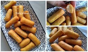 Memang best kan resipi cucur udang garing bila dicicah sos cili atau kuah kacang. Cara Buat Cucur Manis Stick Yang Mudah Memang Sedap Makan Panas Panas Rangup Di Luar Lembut Di Dalam Daily Makan