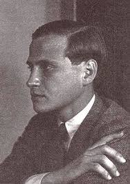 His father was the grand duke louis iv, whom he succeeded on march 13, 1892, and his mother was princess alice, daughter of queen victoria of england and the prince consort, albert. Louis Prince Of Hesse And By Rhine Wikipedia