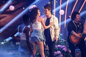 Germany's 'next top model' finals in duesseldorf. Dreher Adenuga Beim Finale Vom Germany S Next Top Model Stuttgarter Zeitung