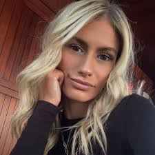 Eagle brood patch formation observed