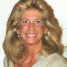 Beth Kaplan (@blackwingmeats)