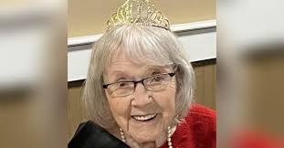 Edna M. Houde Obituary