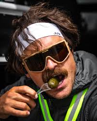 wodapalooza Meet & Greets! We are super excited to be holding Meet & Greets  with your favorite JUNK athletes! Set a reminder as the FIRST 20 people  will receive a FREE headband